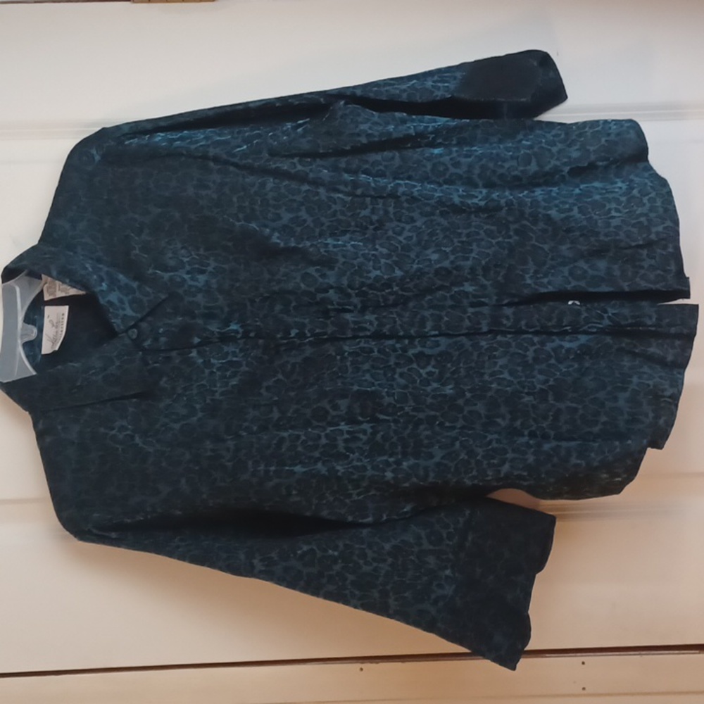 Kathleen‎ lee shirt